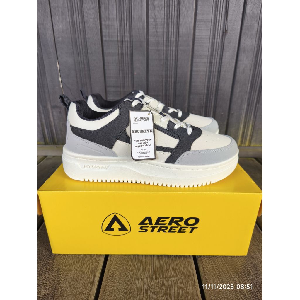 Aerostreet Brooklyn Natural Hitam Hitam
