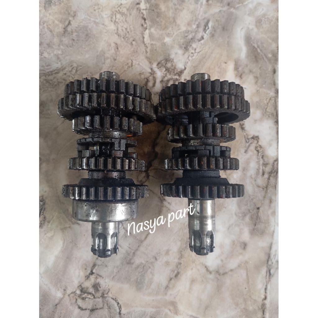 As gear depan rasio vega lama / cripton copotan motor