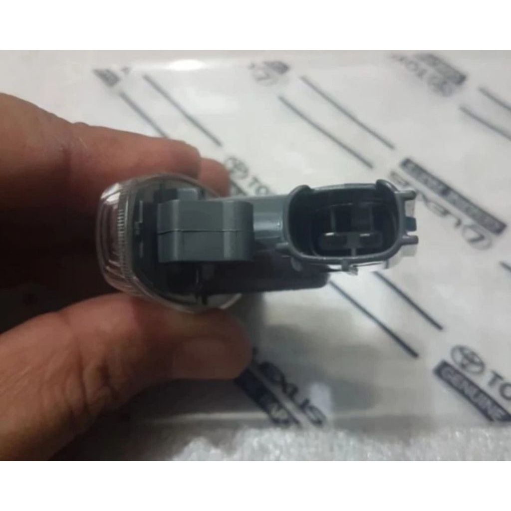 Lampu Siegn  Sen Vender Depan Yaris Vios 2014