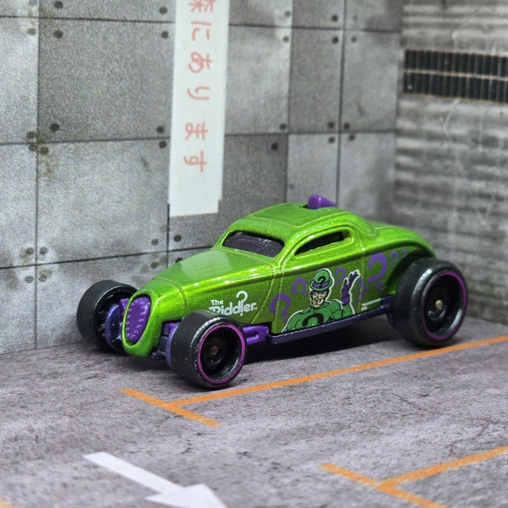 Hot Wheels Loose 1/64 Sooo Fast Riddler Batman Green Rare