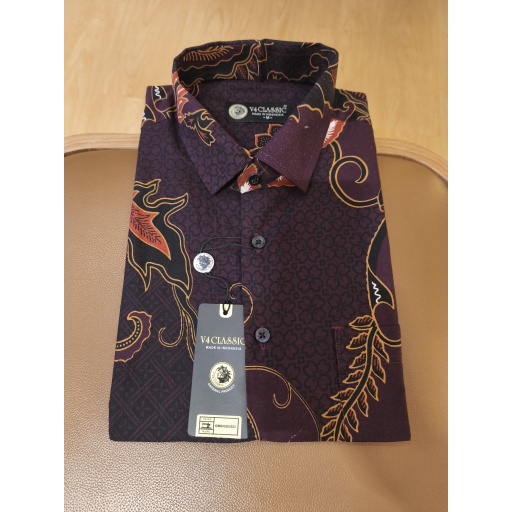 V4 Classic - Kemeja Batik Pria Lengan Pendek - M L XL - BR 248