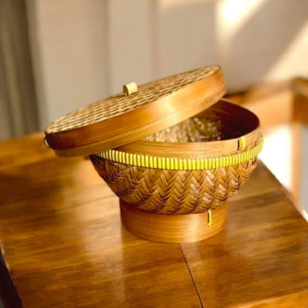Anyaman bambu wadah Nasi Tradisional