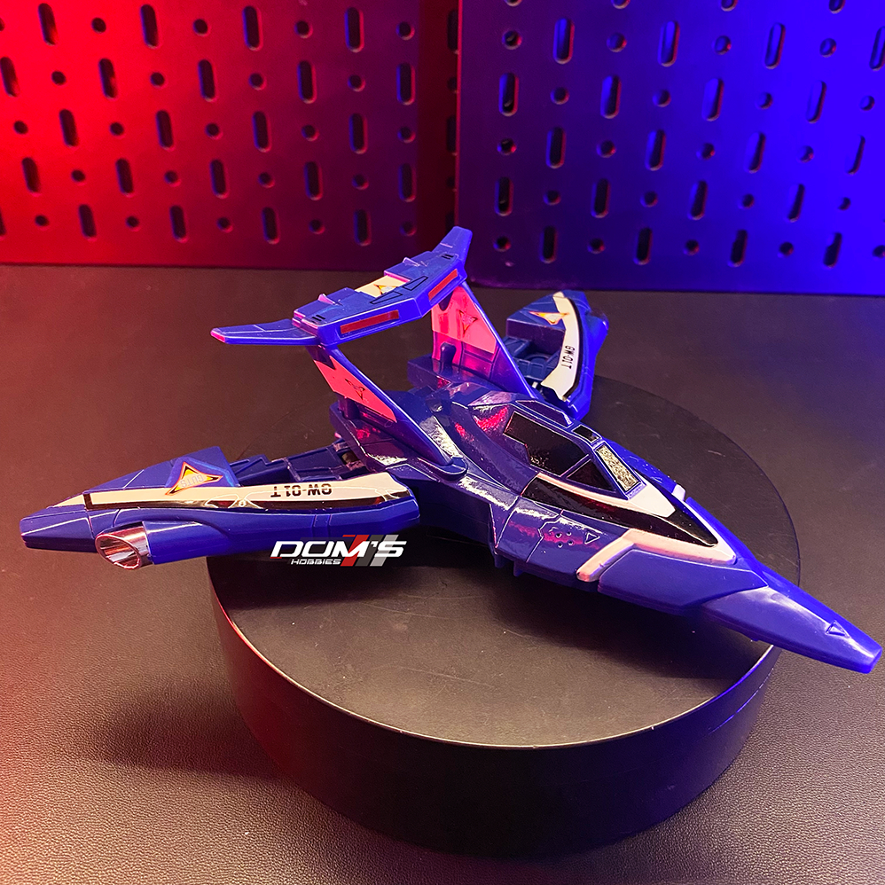 PESAWAT ULTRAMAN DX BLUE TORNADO - BANDAI - ULTRAMAN TIGA