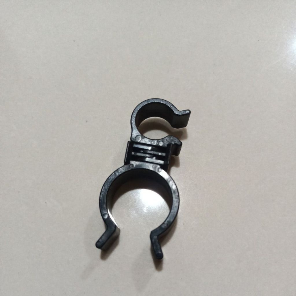 Klip clip kleman kabel plastik penyangga selang pipa mobil 2 arah Original 12mm/19mm
