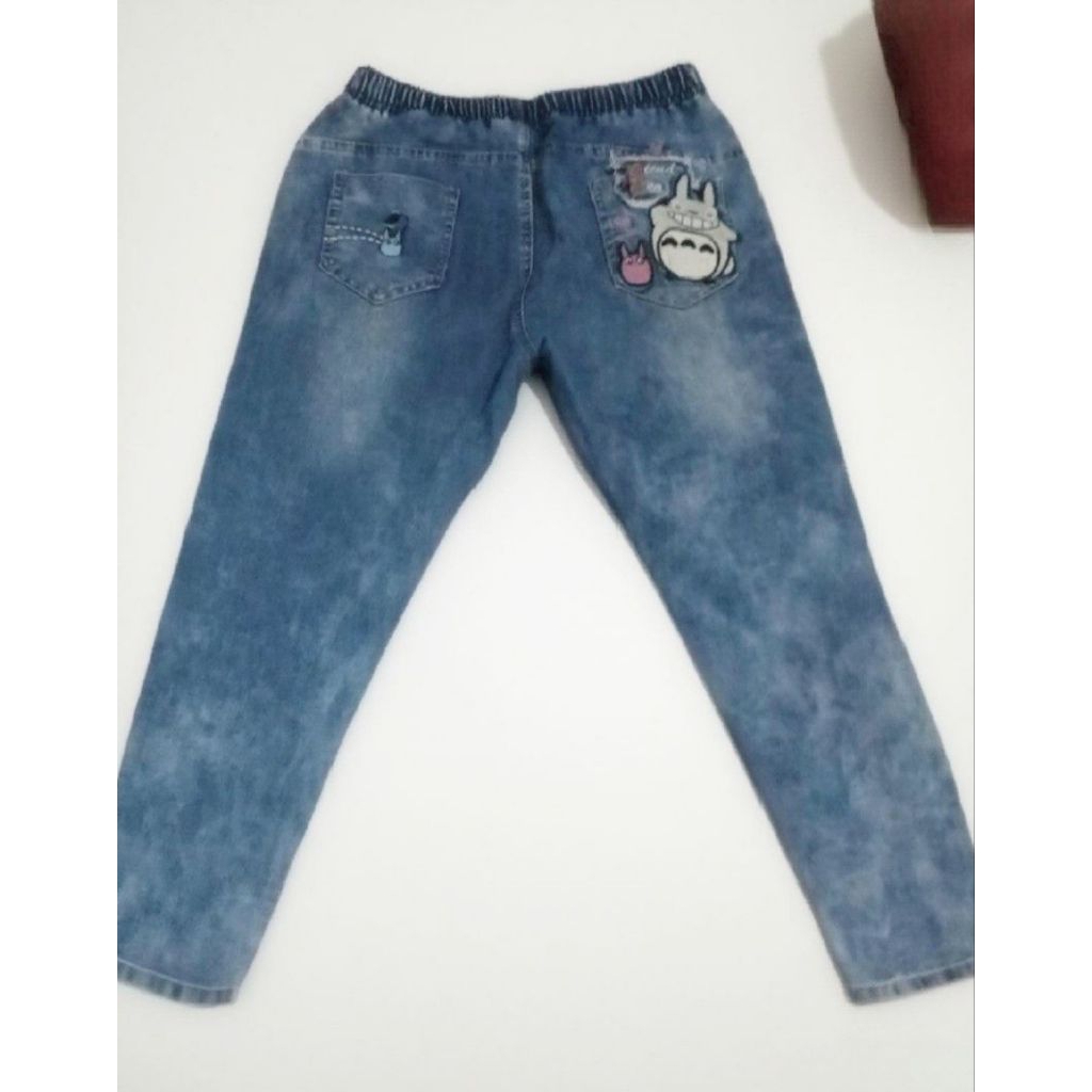 Preloved Celana Jeans Jumbo