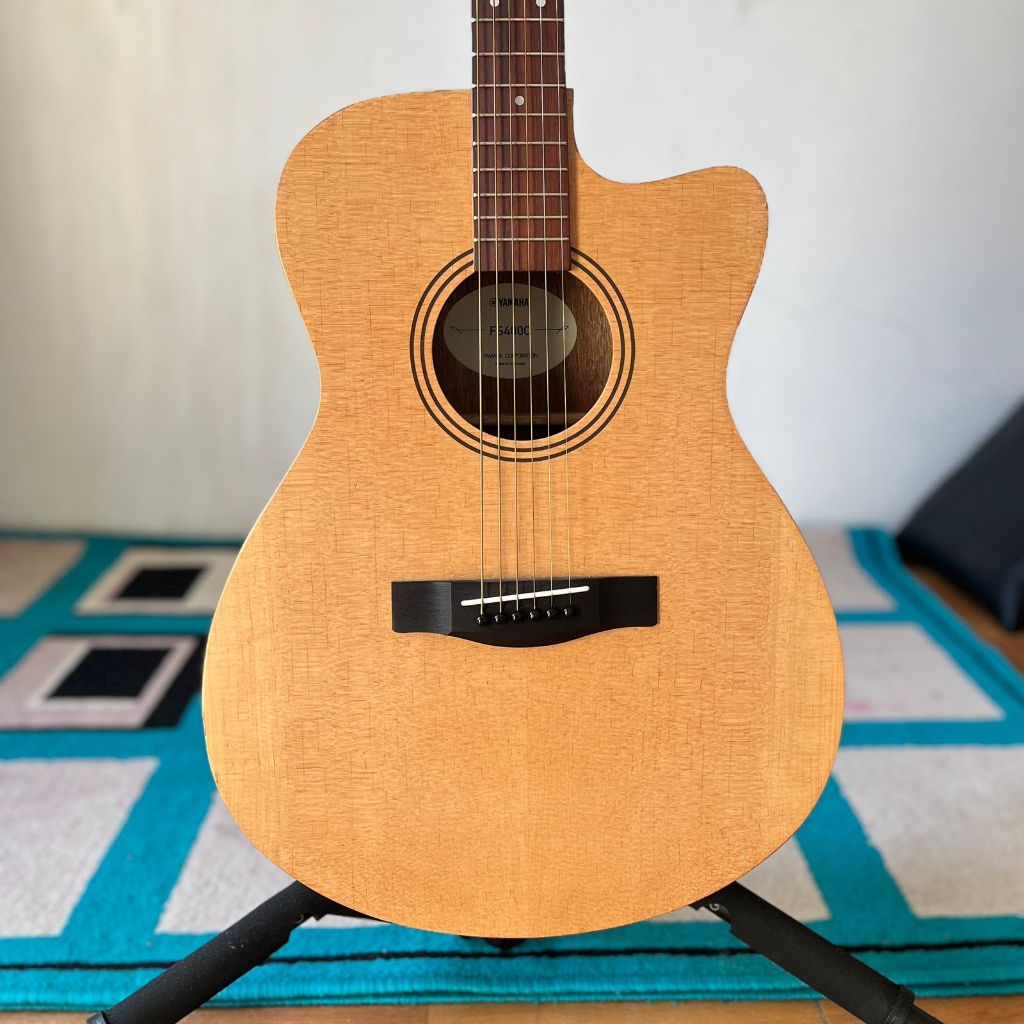 Gitar Akustik Bekas - Yamaha FS400C Original | Kondisi Mulus | Suara Jernih
