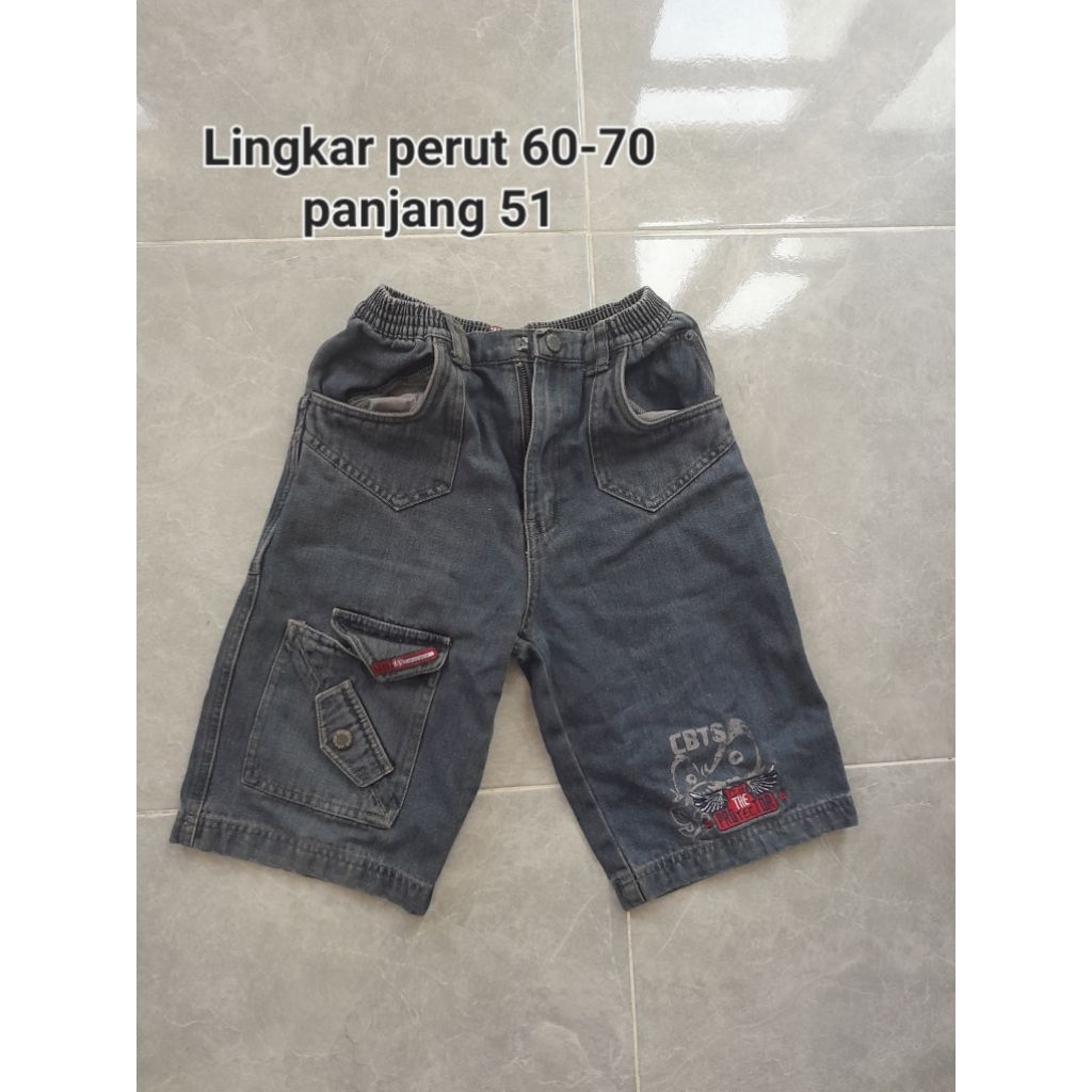 Celana anak jeans tebal merk cubitus pernah di pakai