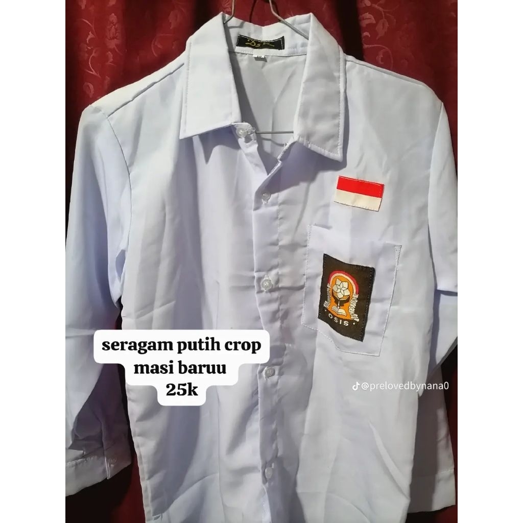 seragam putih sma crop