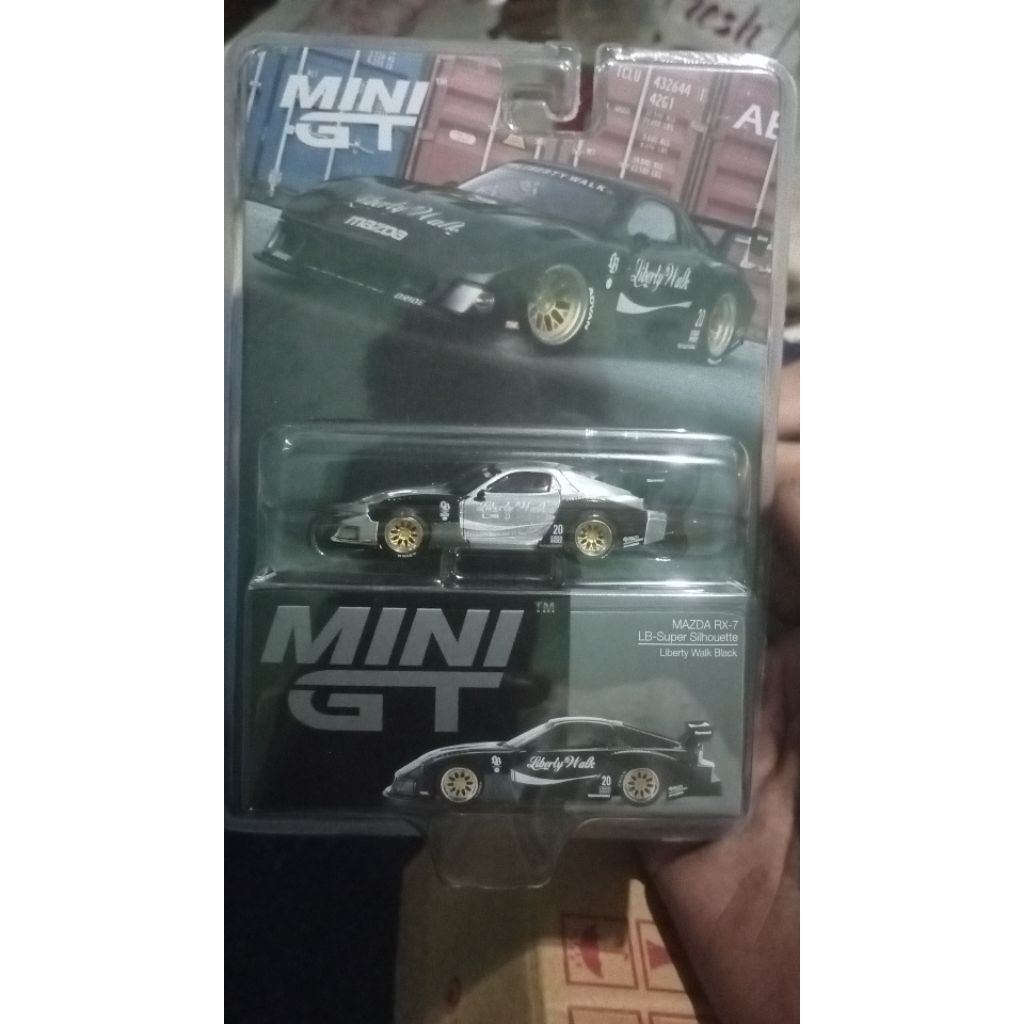 mini GT chase car LBWK Mazda RX 7 lbwk
