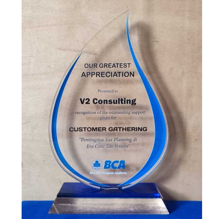 PLAKAT AKRILIK 2CM PLUS BOX BLUDRU, PLAKAT AKRILIK, PLAKAT CUSTOM, TROPHY AKRILIK, PLAKAT DIAMOND PL