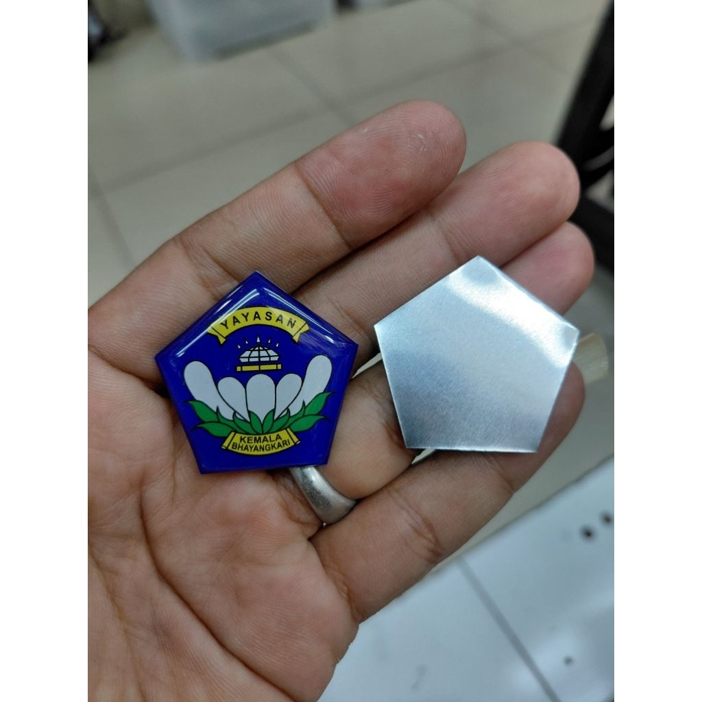 pin YKB yayasan kemala bhayangkari 3,5cm