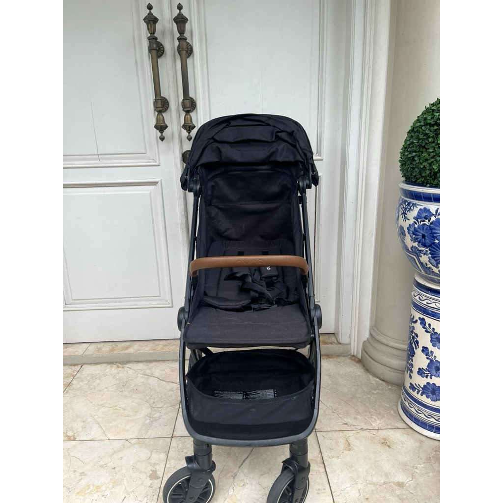 [Preloved] Nuna Trvl Stroller