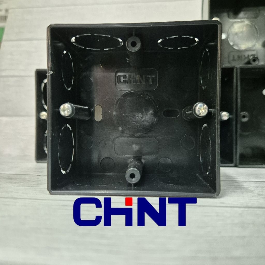 INBOW DUS KOTAK CHINT INBOW DUS SAKLAR/STOP KONTAK MERK CHINT