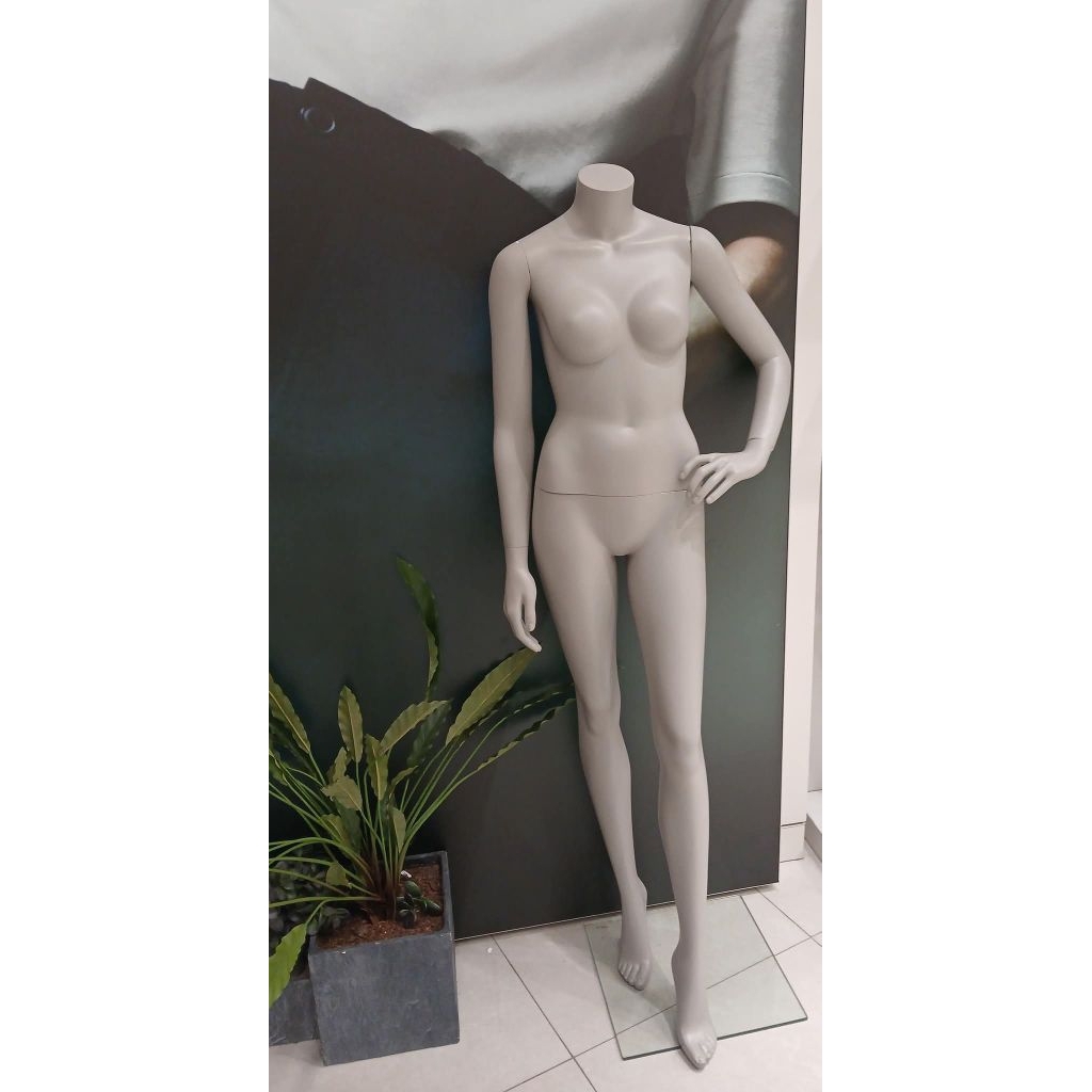 Mannequin import (bekas)