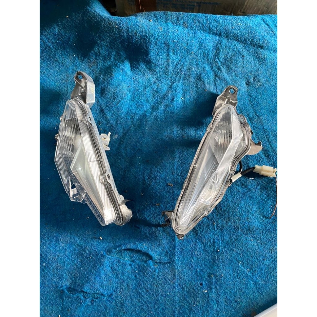 Lampu sein sen depan honda beat deluxe original