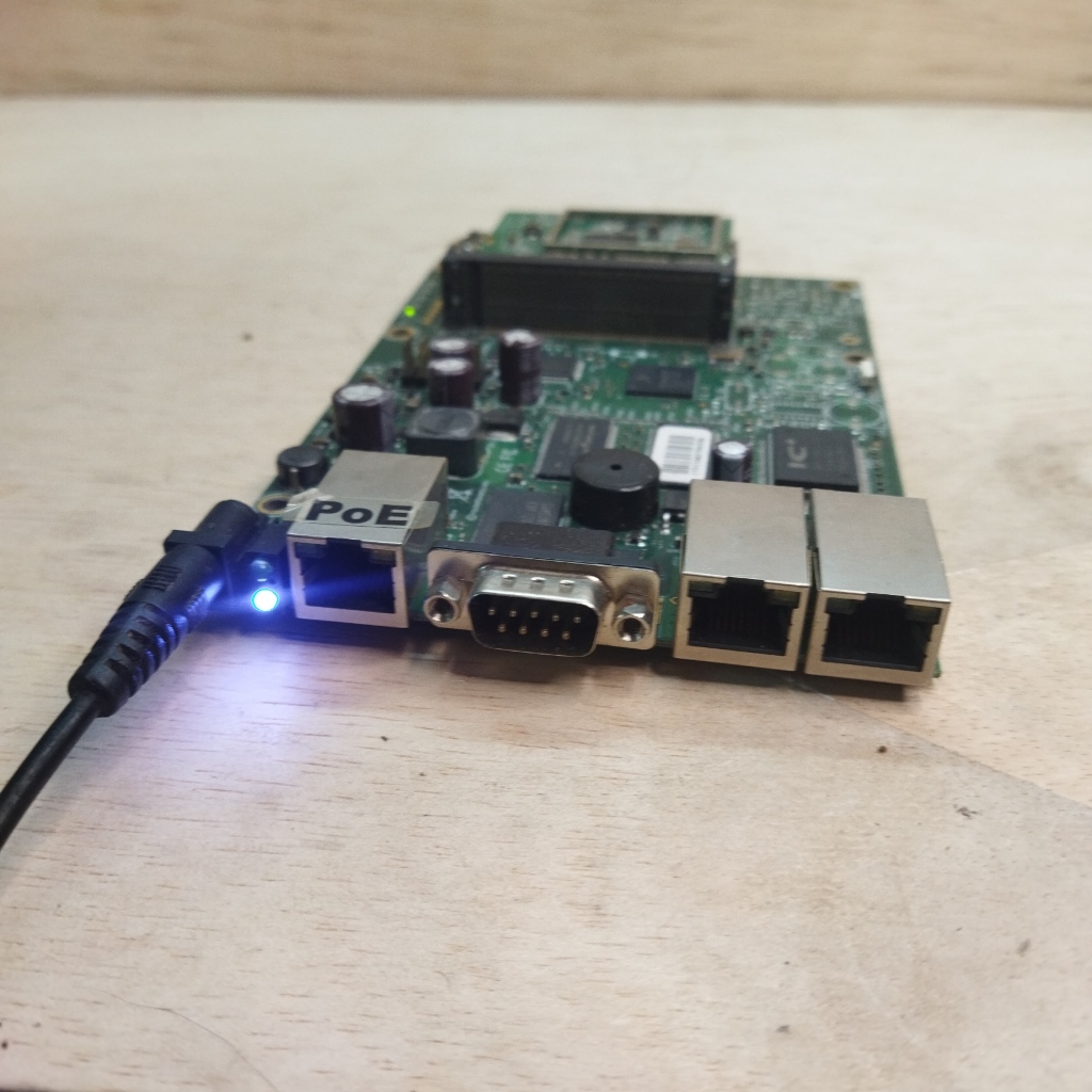 Routerboard MikroTik RB433  PCB Tanpa Casing