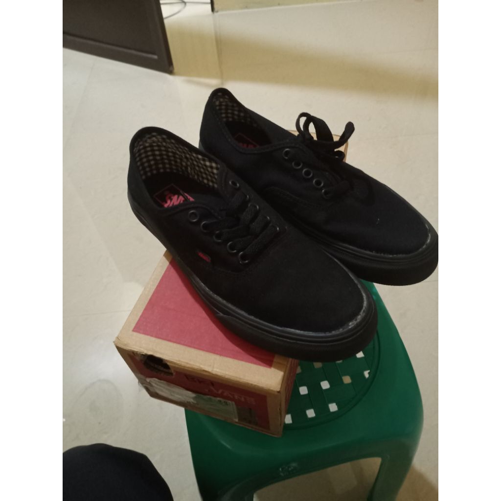Vans autentic black minus