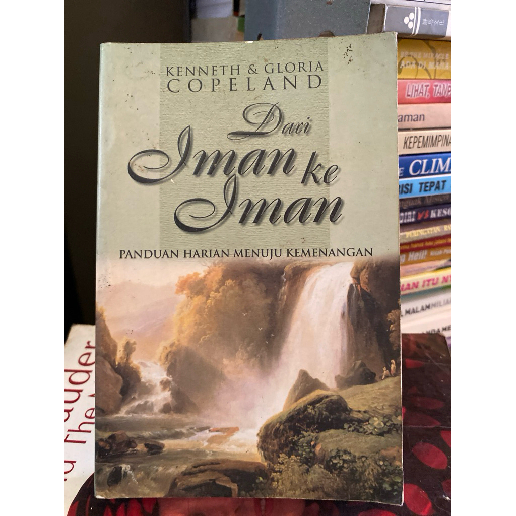 DARI IMAN KE IMAN PANDUAN HARIAN MENUJU KEMENANGAN