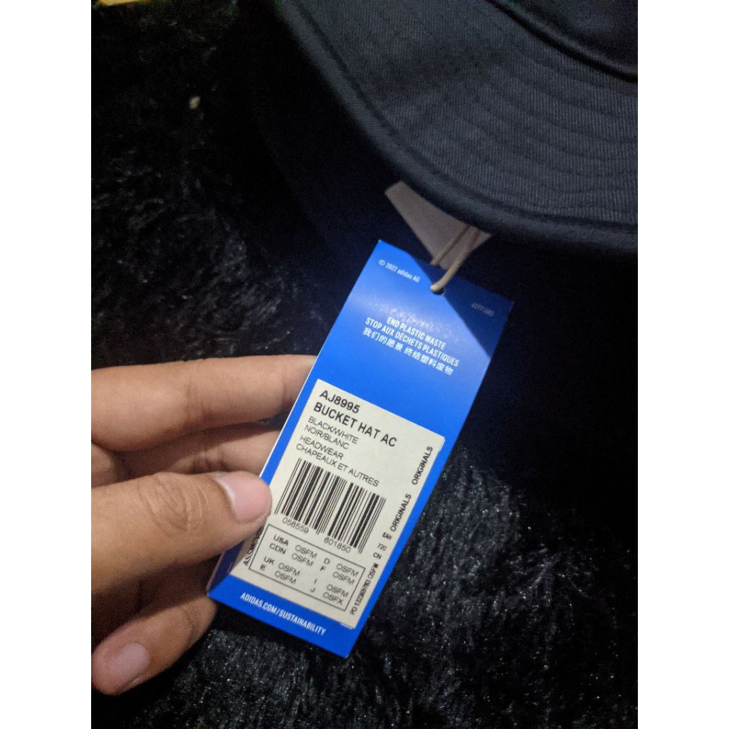 backethat adidas trifoil