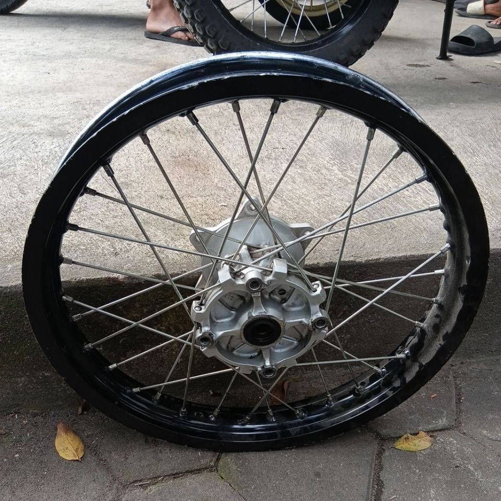 velg belakang crf ring 18-215 takasago excel