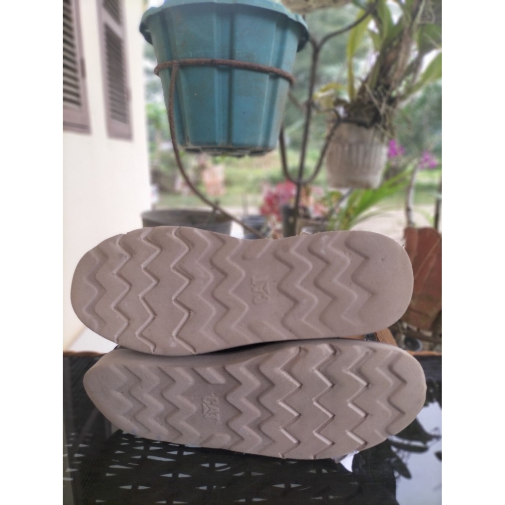 CATERPILLAR WALLABE MOCTOE