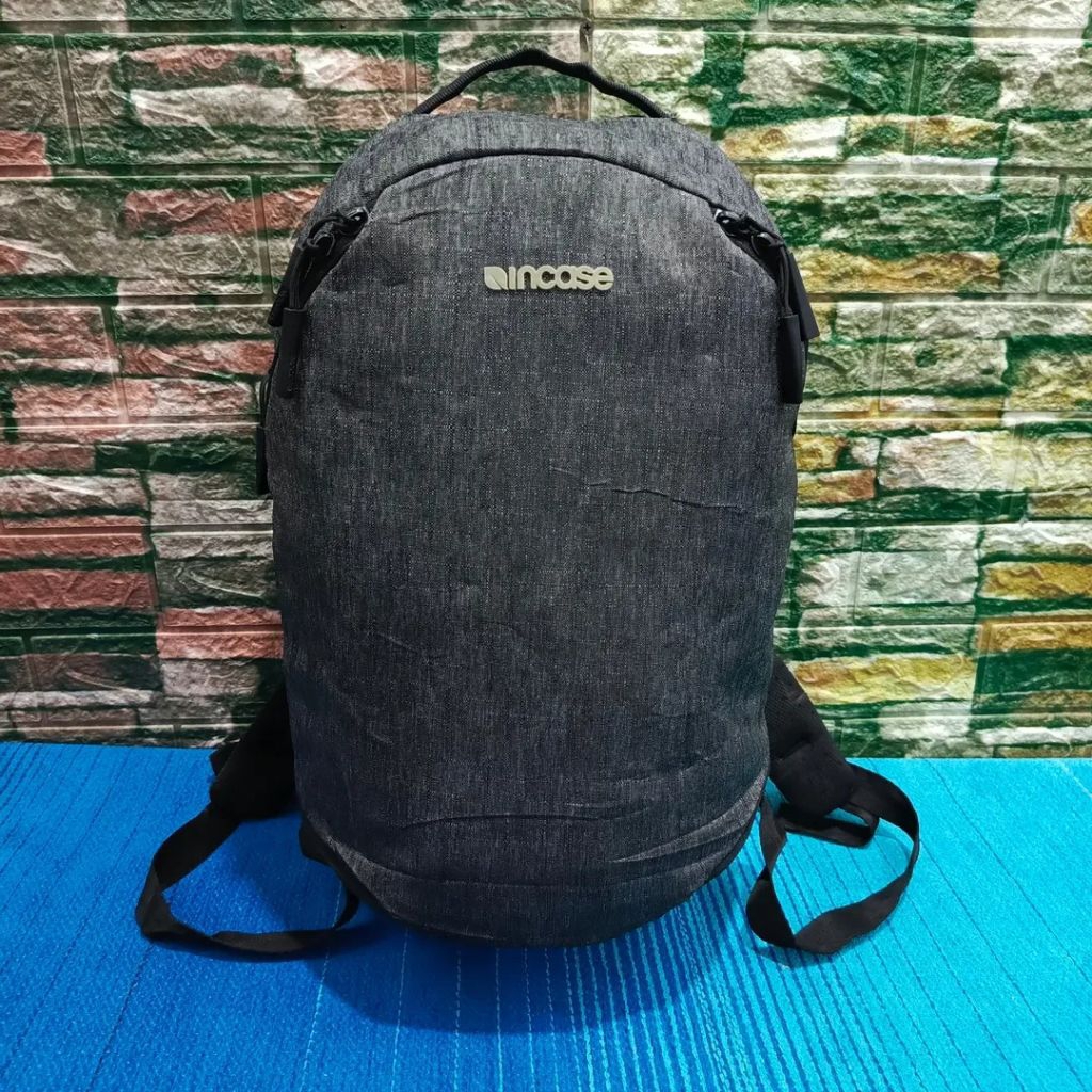 tas ransel INCASE casual bagus original
