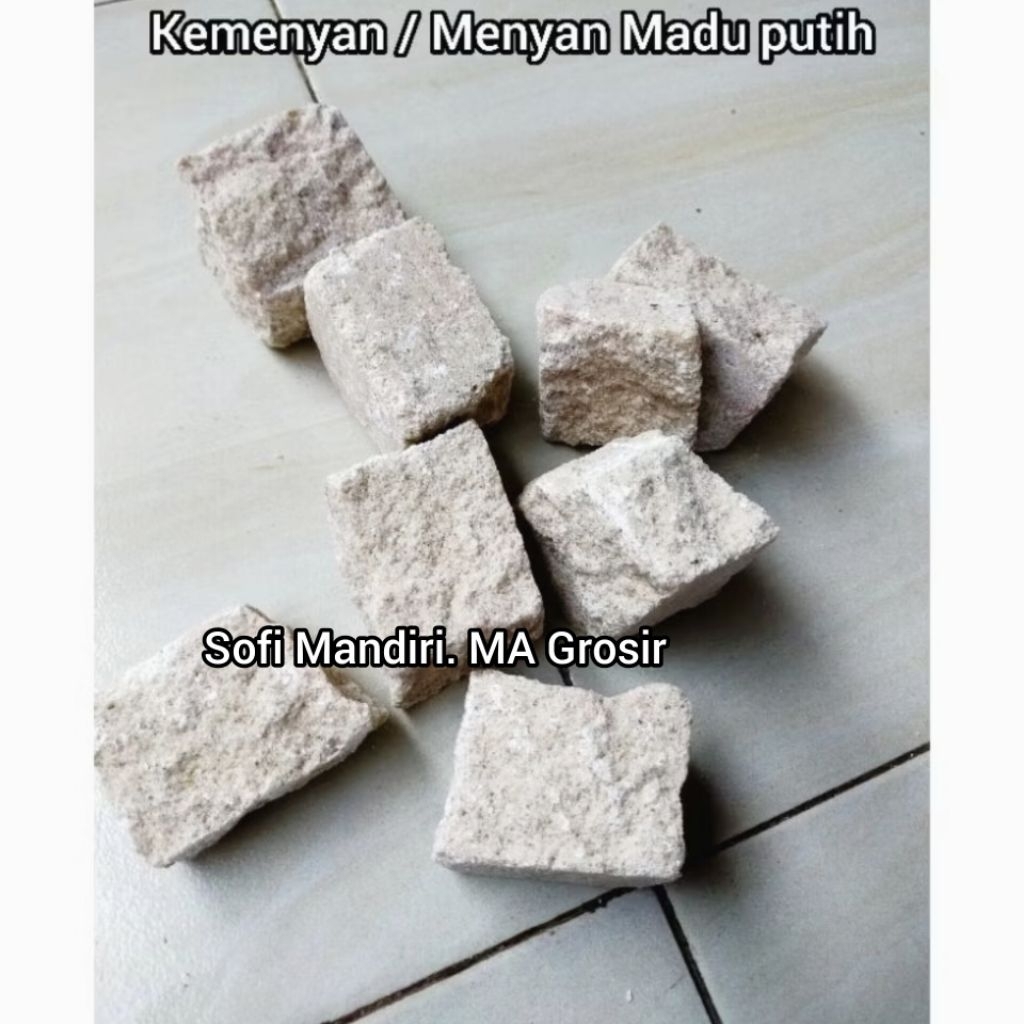 ( 500 gram ) Menyan / Kemenyan madu putih