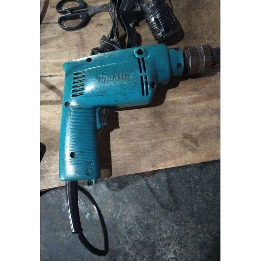 Bor MAKITA NHP1300S