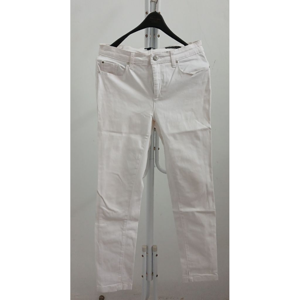 Preloved celana jeans stretch  Jones new york "