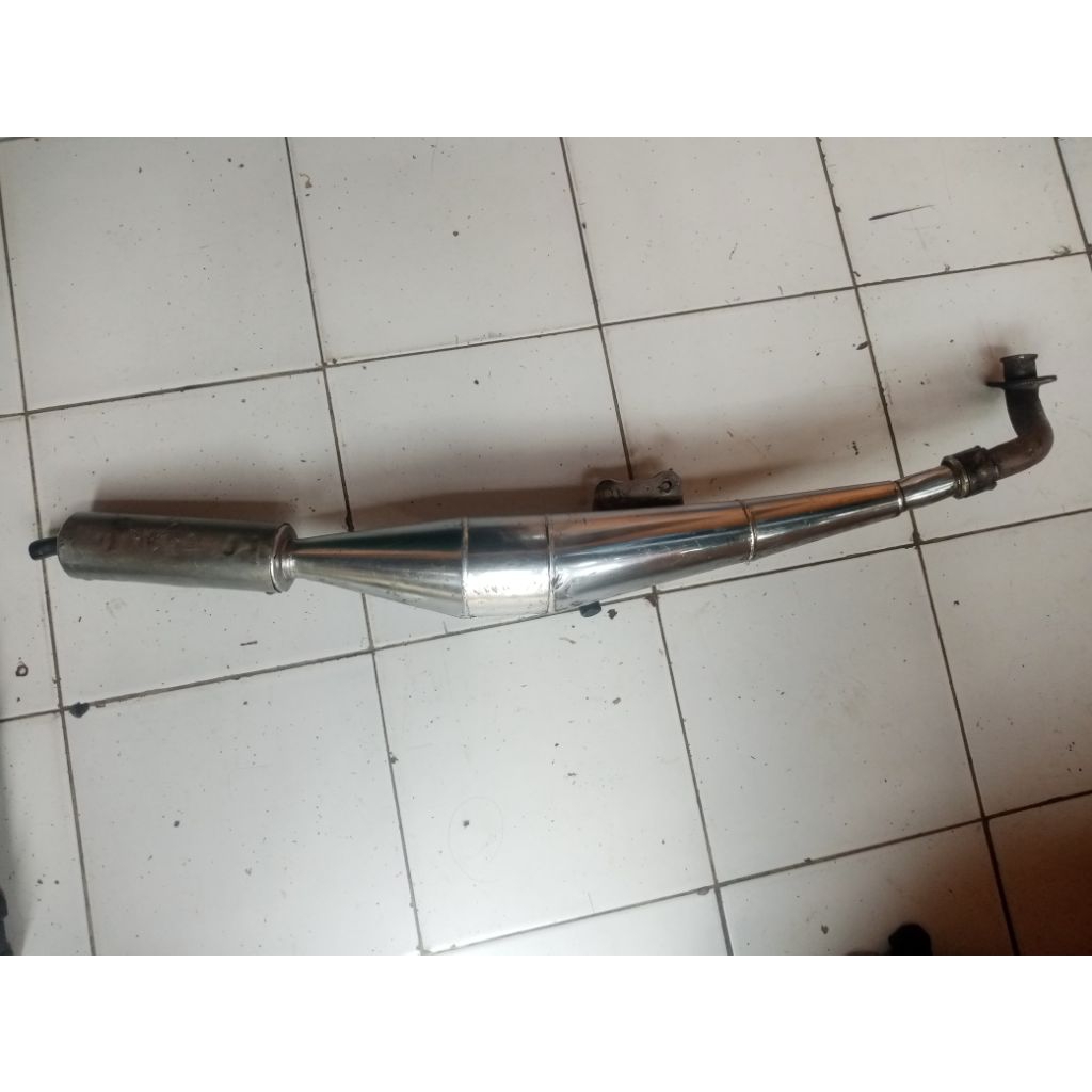 Knalpot original tornado gs