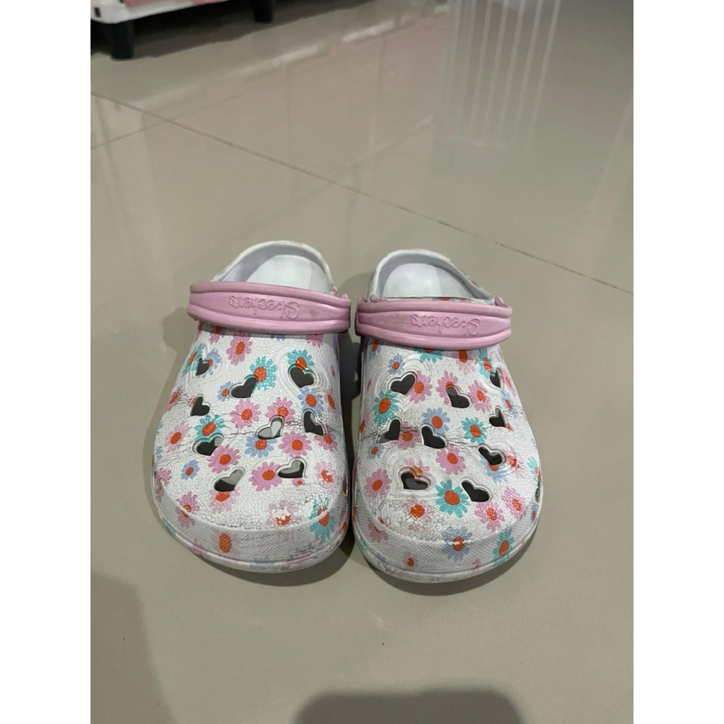 Preloved Sandal Skechers Kids
