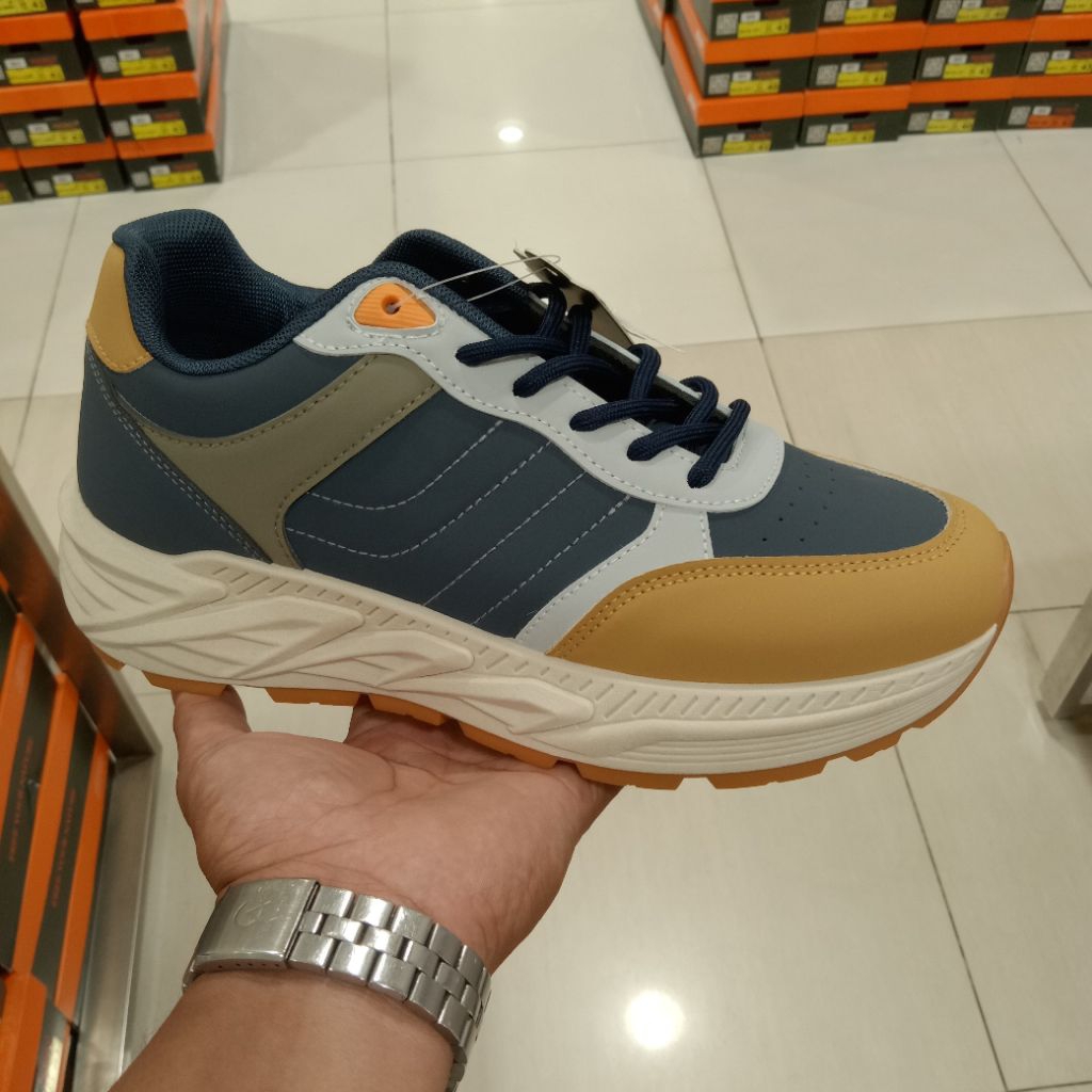 WATCHOUT SEPATU SNEAKERS CASUAL PRIA ORIGINAL