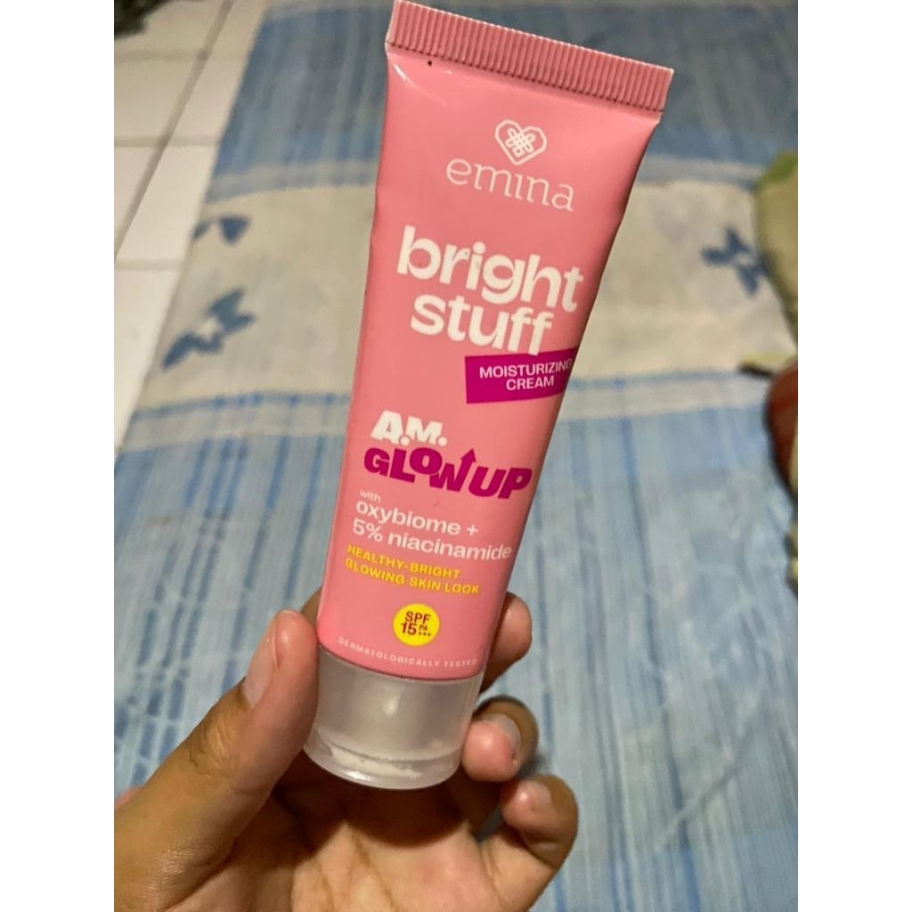 Pelembab Tone Up Emina