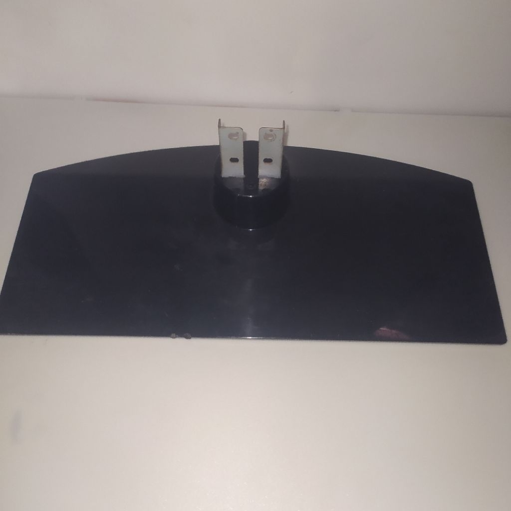 stand tv Toshiba 32pb2e