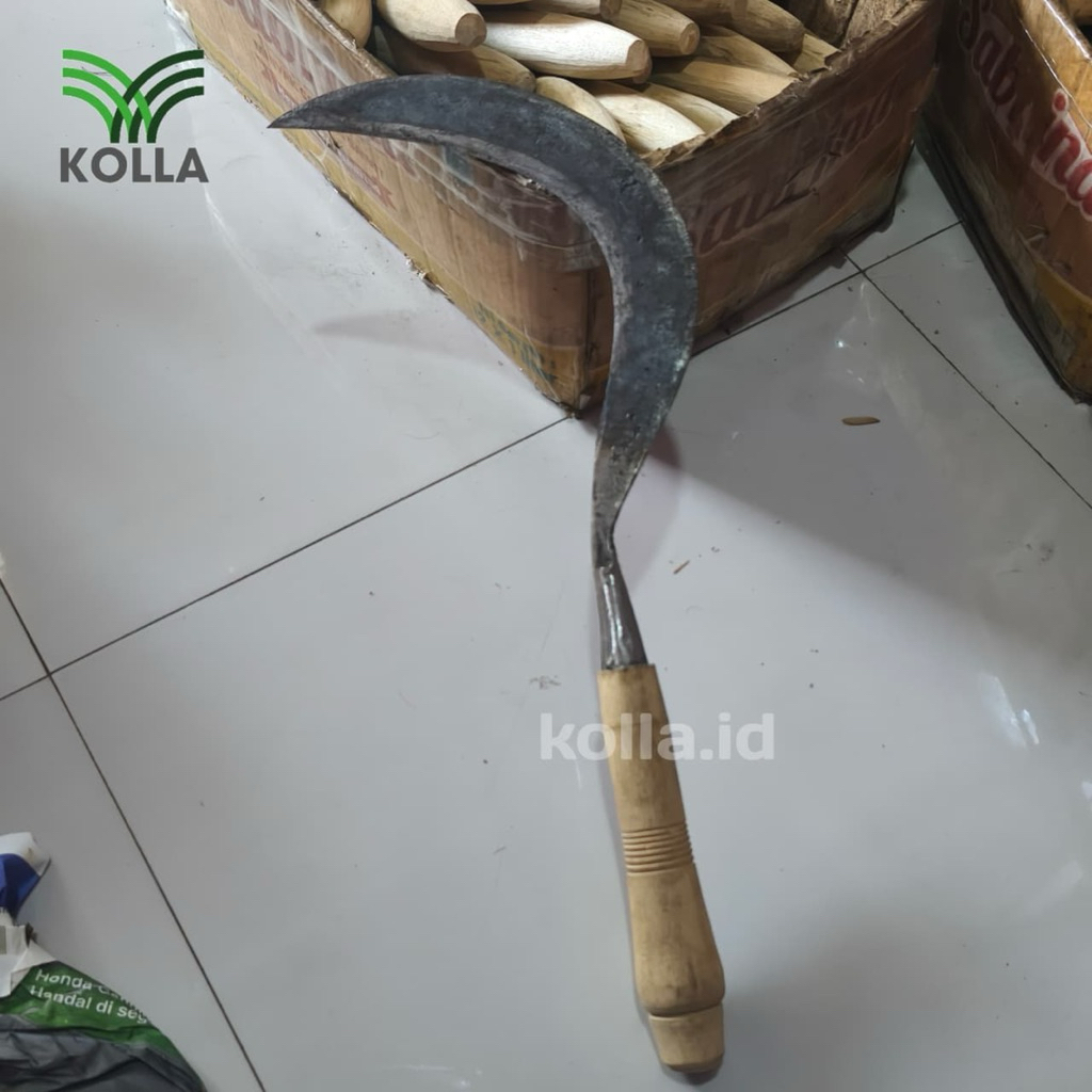 Alat Pemangkas Rumput SabitArit Baja isen Sudah di asah