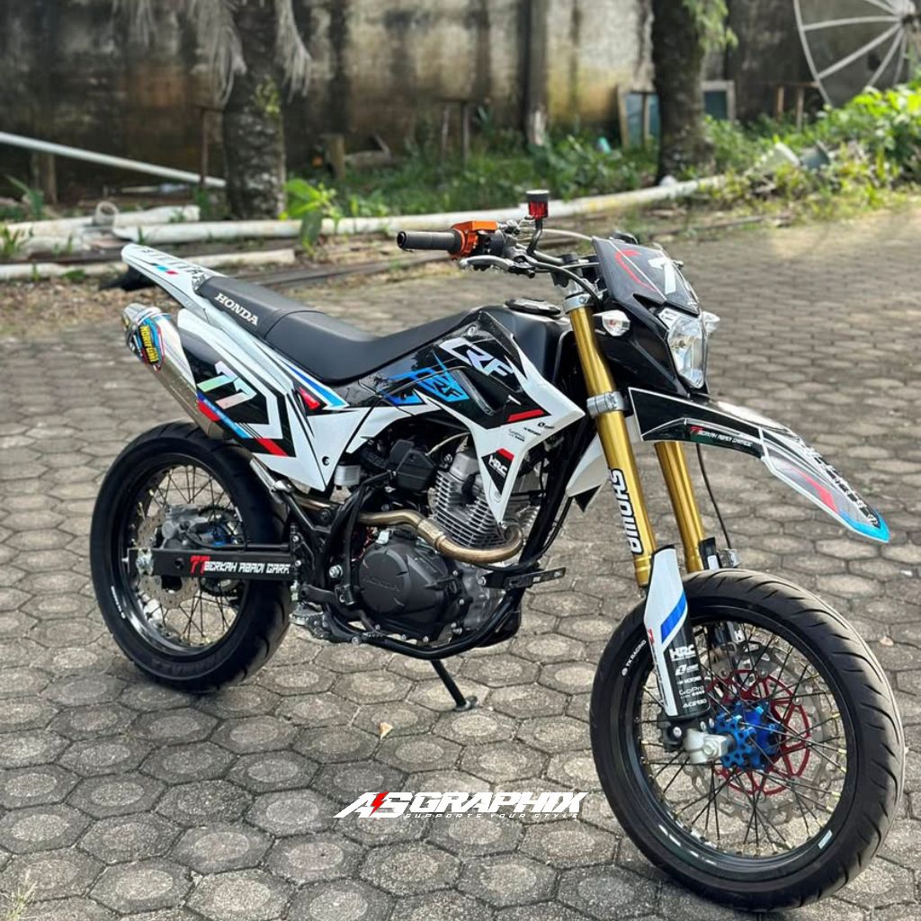 DECAL CRF 150 L HITAM PUTIH LIST BIRU CUSTOM DESAIN SUDAH DI LAPISI ANTI GORES