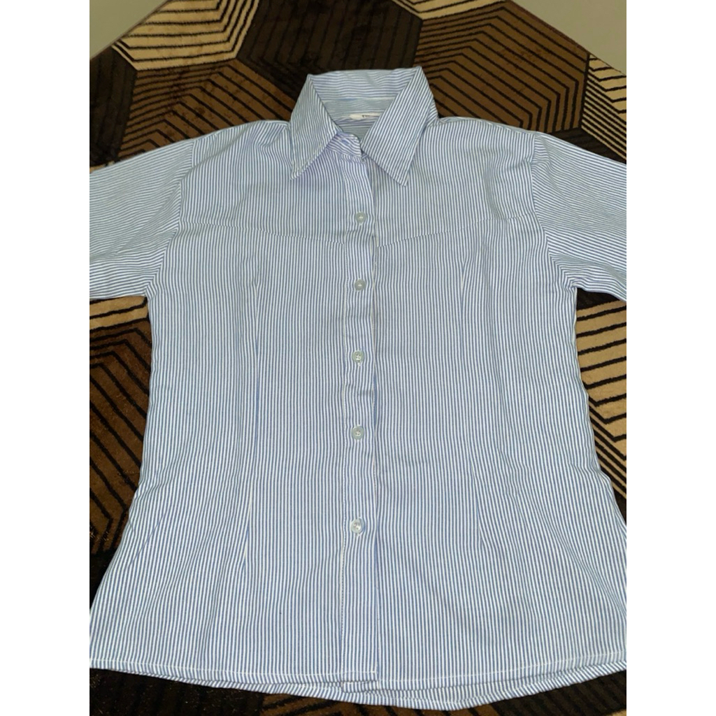 preloved kemeja salur hulm light blue