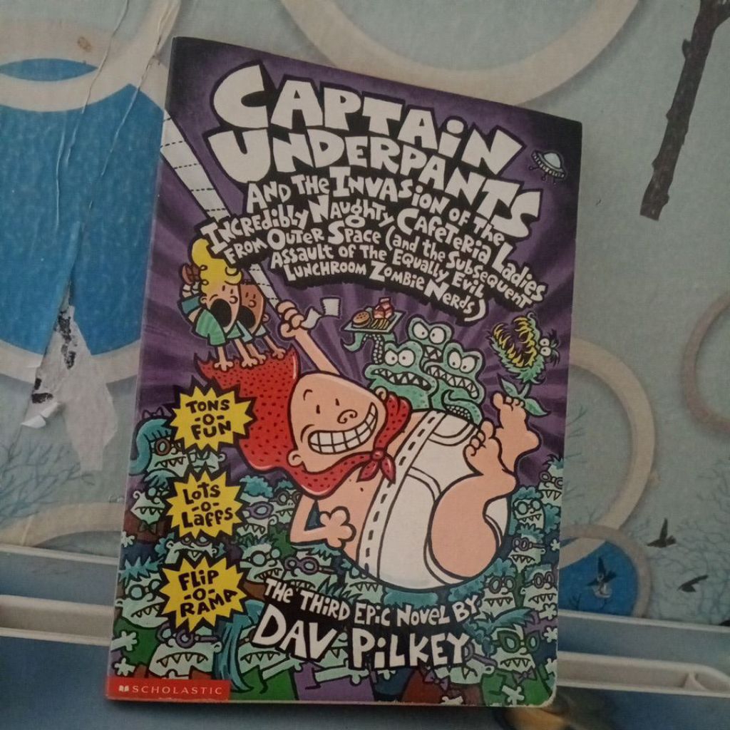 CAPTAIN UNDERPANTS