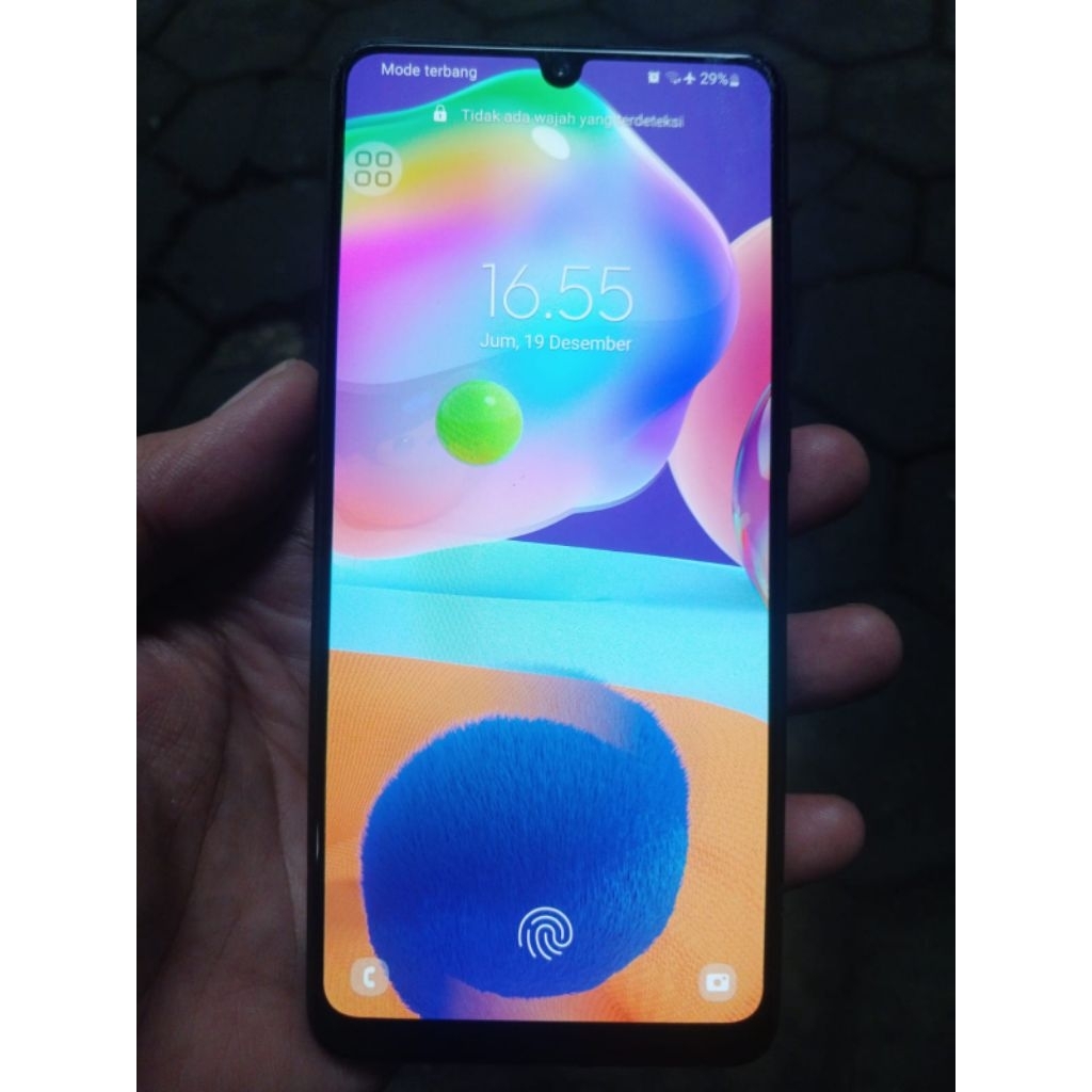 Samsung A31 second