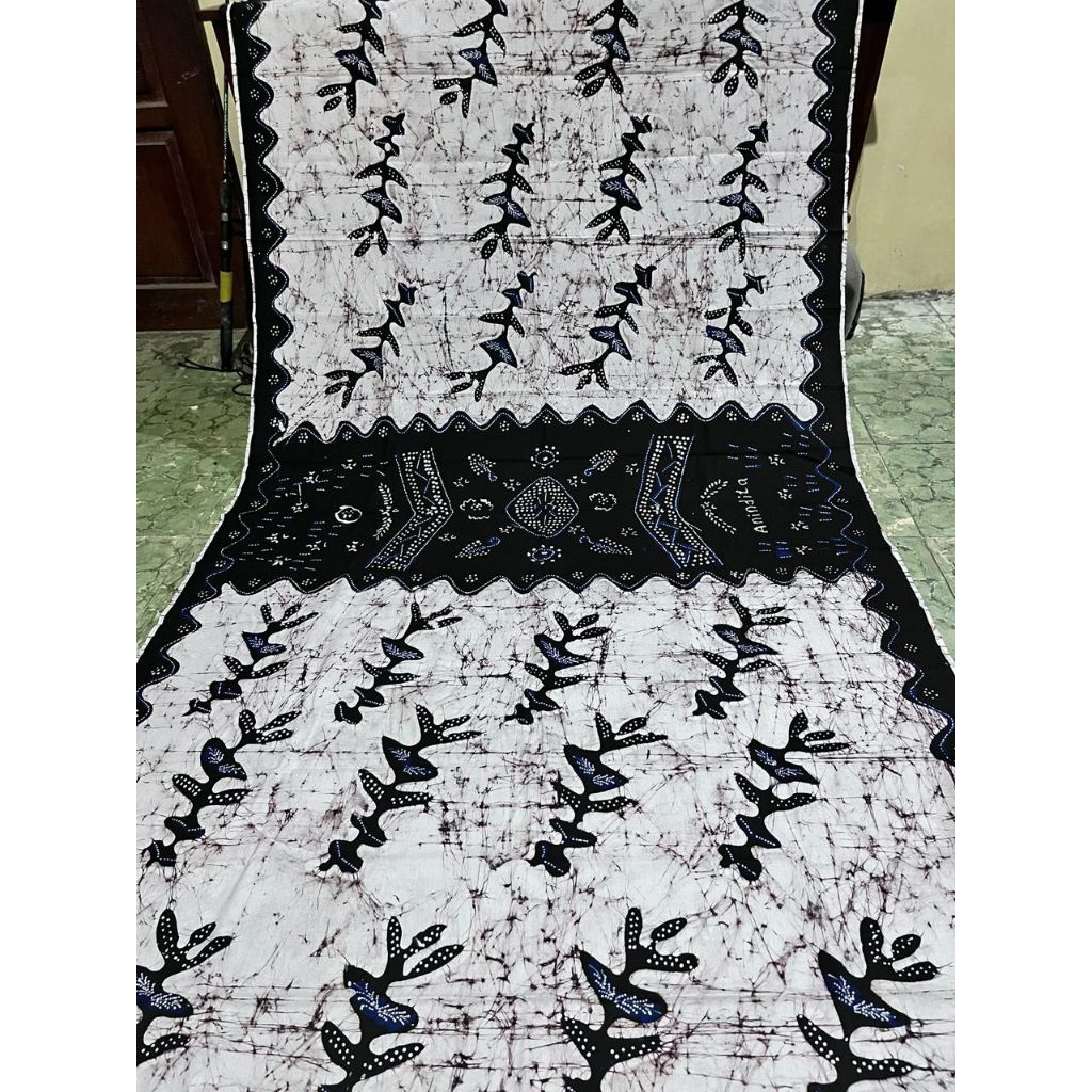 Sarung Batik Tulis / SARUNG BATIK TULIS / Sarung batik