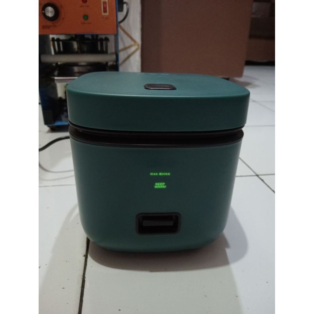 penanak nasi mini