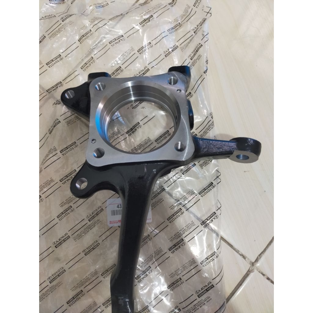 KNUCKLE KIRI HILUX REVO FORTUNER VRZ