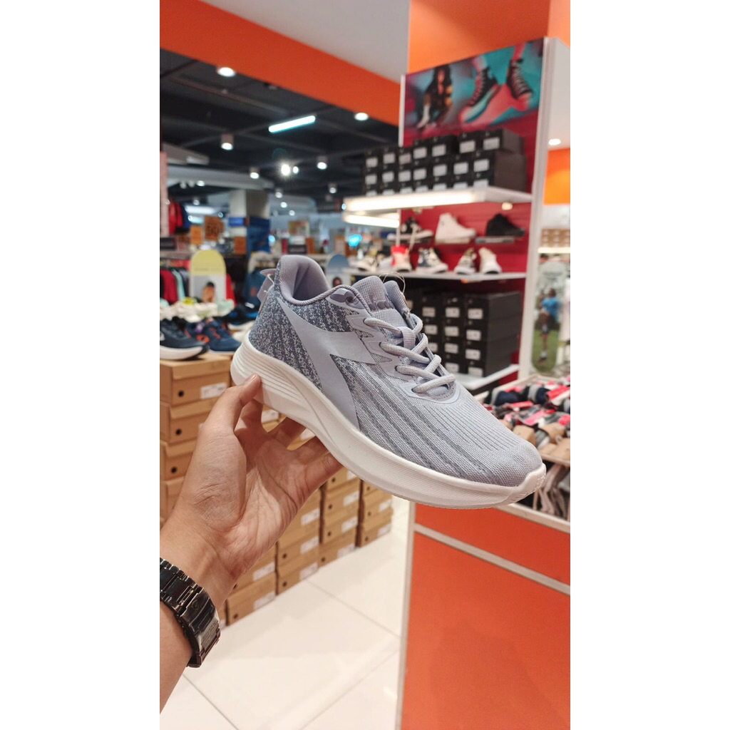 DIADORA WOMEN ORIGINAL