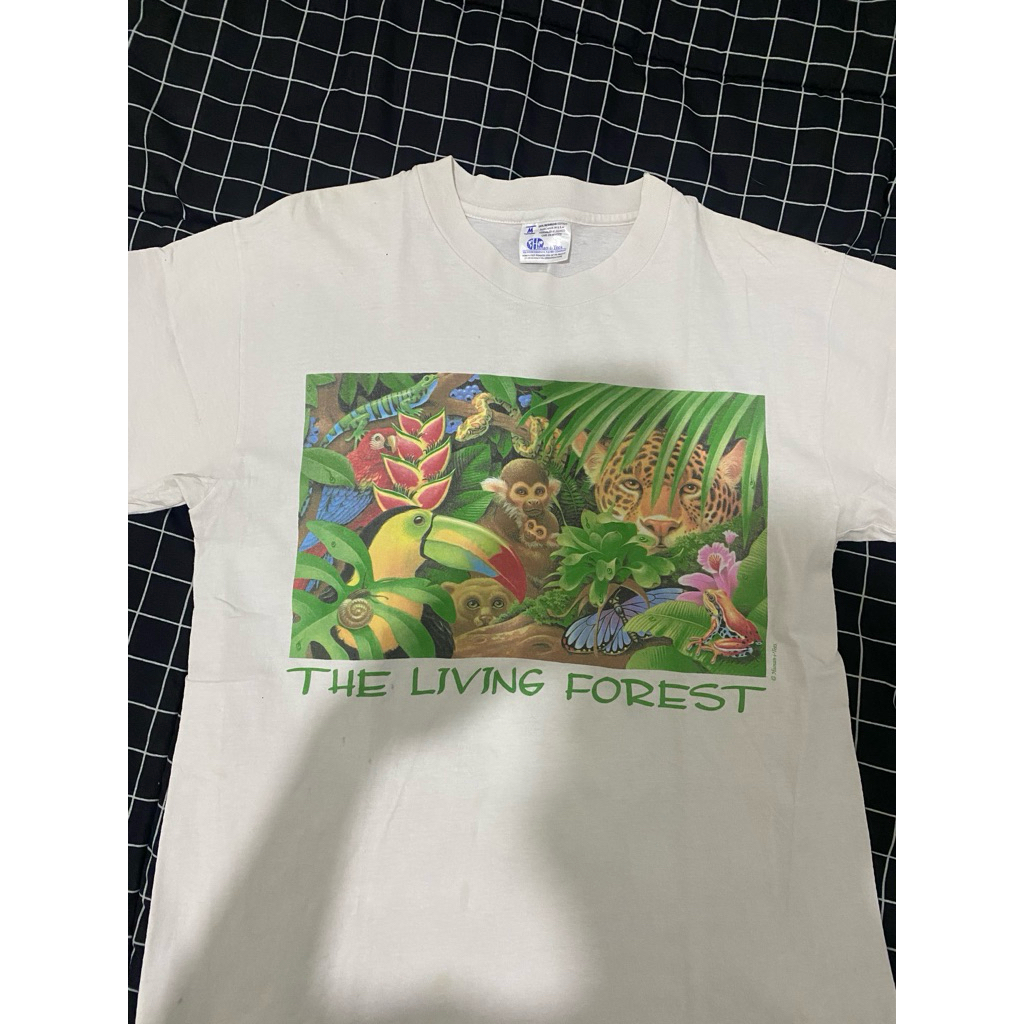 Kaos Vintage “The Living Forest” – Wildlife Art Tee