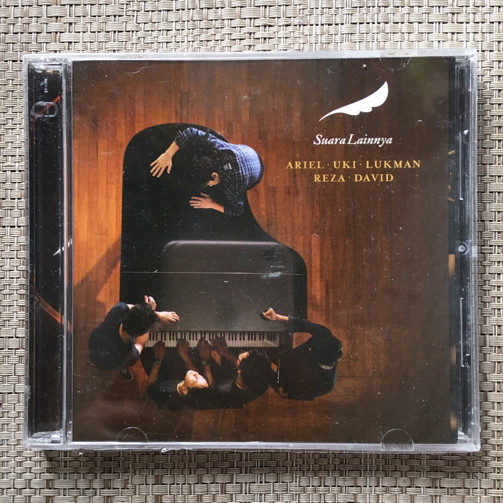 CD Ariel Uki Lukman Reza David Peterpan Noah - Suara Lainnya | Segel