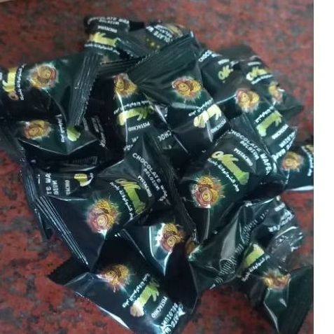 coklat dubai wafer belgium pistachio