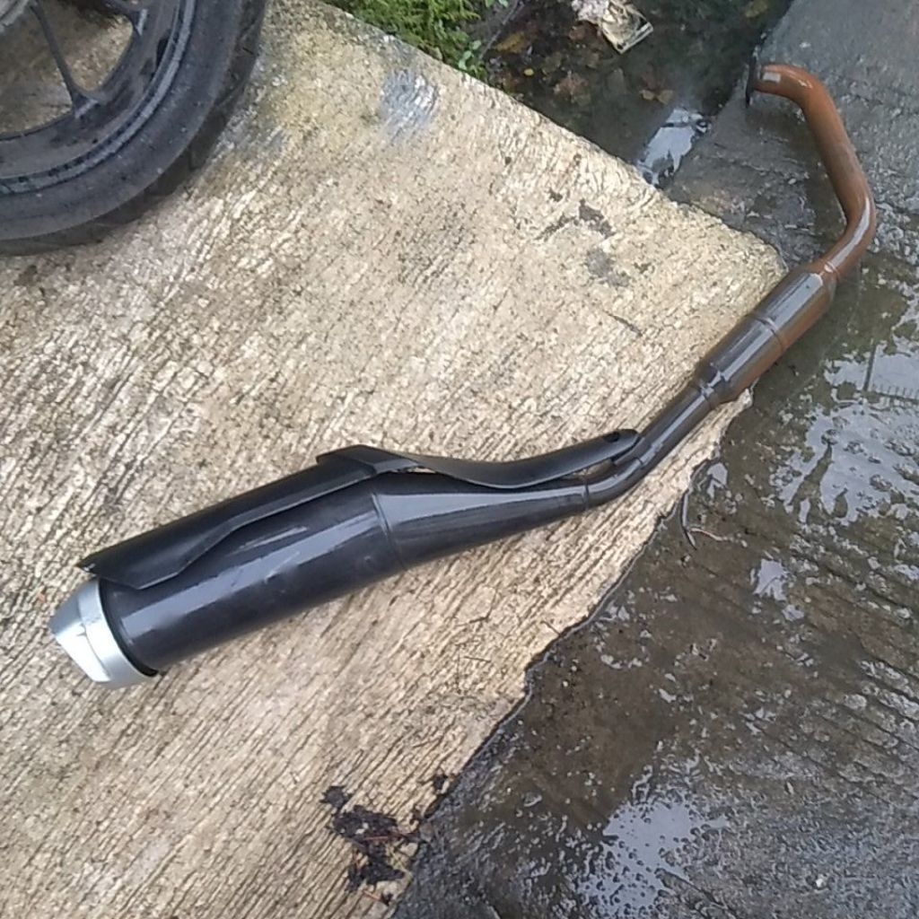 knalpot original r15 v4