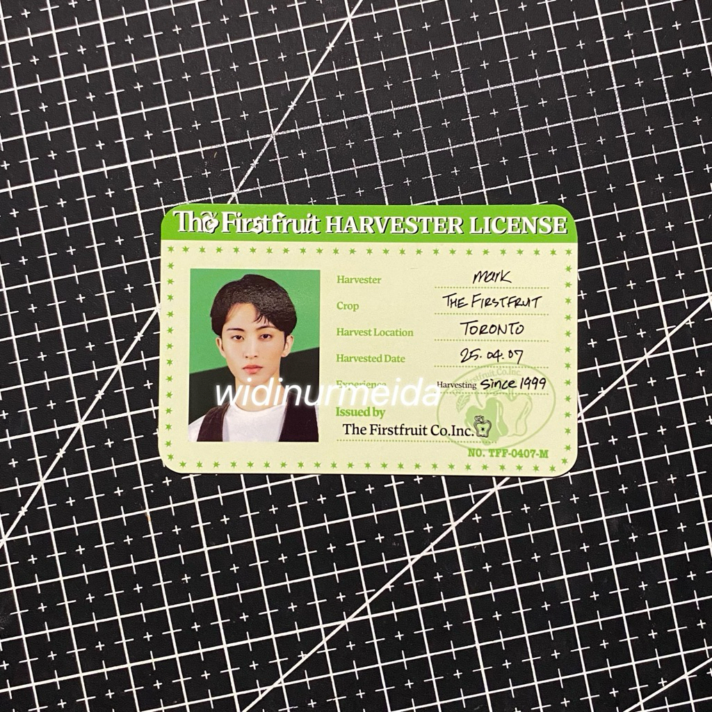 [BOOKED] ID CARD MARK THE FIRSTFRUIT
