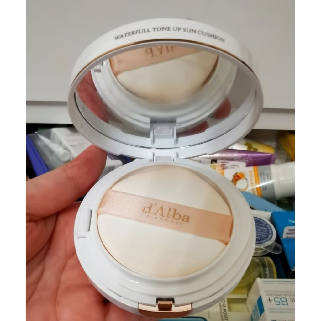 d'Alba Tone Up Color Correcting Sunscreen Cushion kondisi 99%
