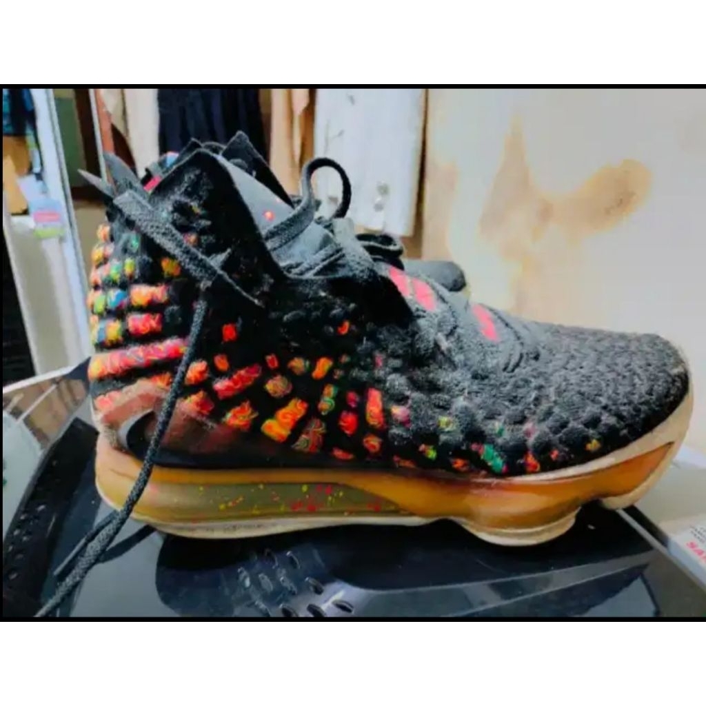 Sepatu prelove Nike Lebron James 17 black